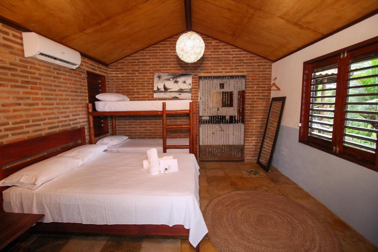 Pousada Palm Beach Praia De Caetanos Hotel Amontada Екстериор снимка